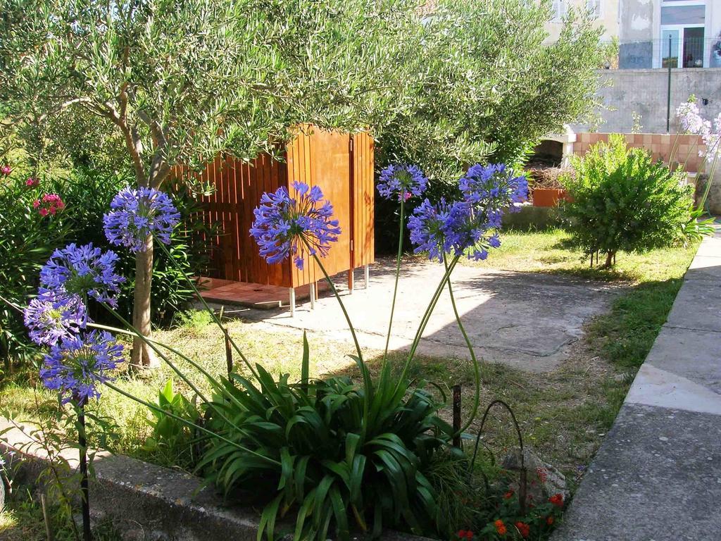 Apartments Eugenio Turizam Soline  Ruang foto